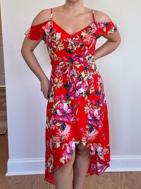 I.N. San Francisco Bright Red Floral Faux Wrap Flowy Dress Small NWT